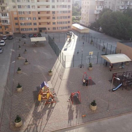 Своя Однокомнатная Квартира Odessa Exteriör bild